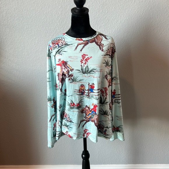Tops - Long Sleeve Boutique shirt